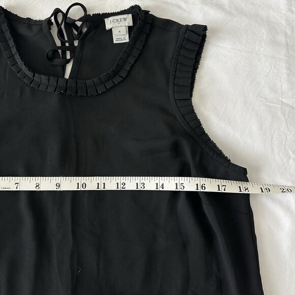 J. Crew Ruffle Trim Black Sleeveless Tie-back Top Women's 6 Work Wear Business - Picture 3 of 4